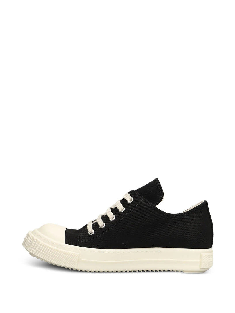 Extreme low sneaks