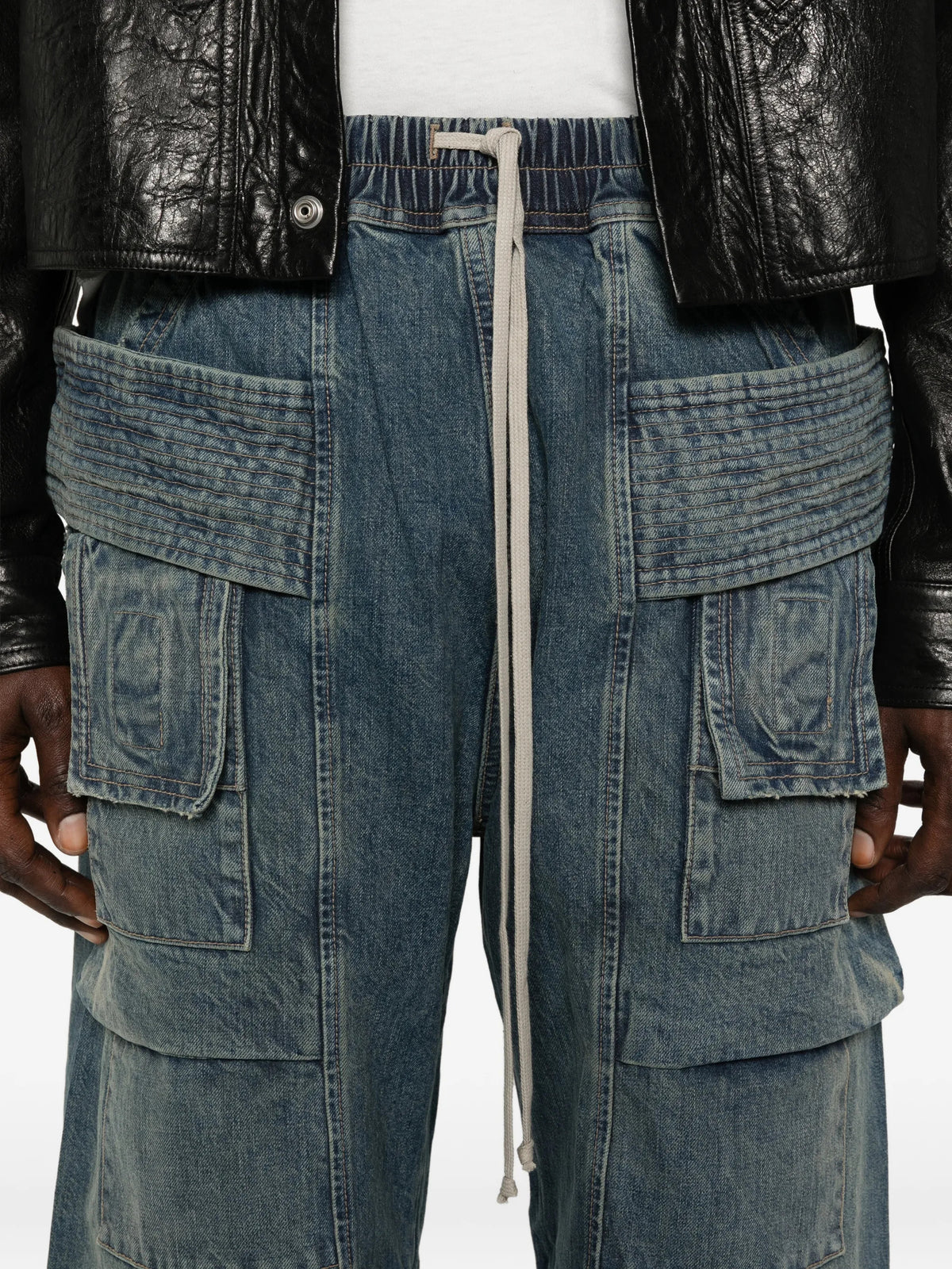 Creatch wide cargo drawstring