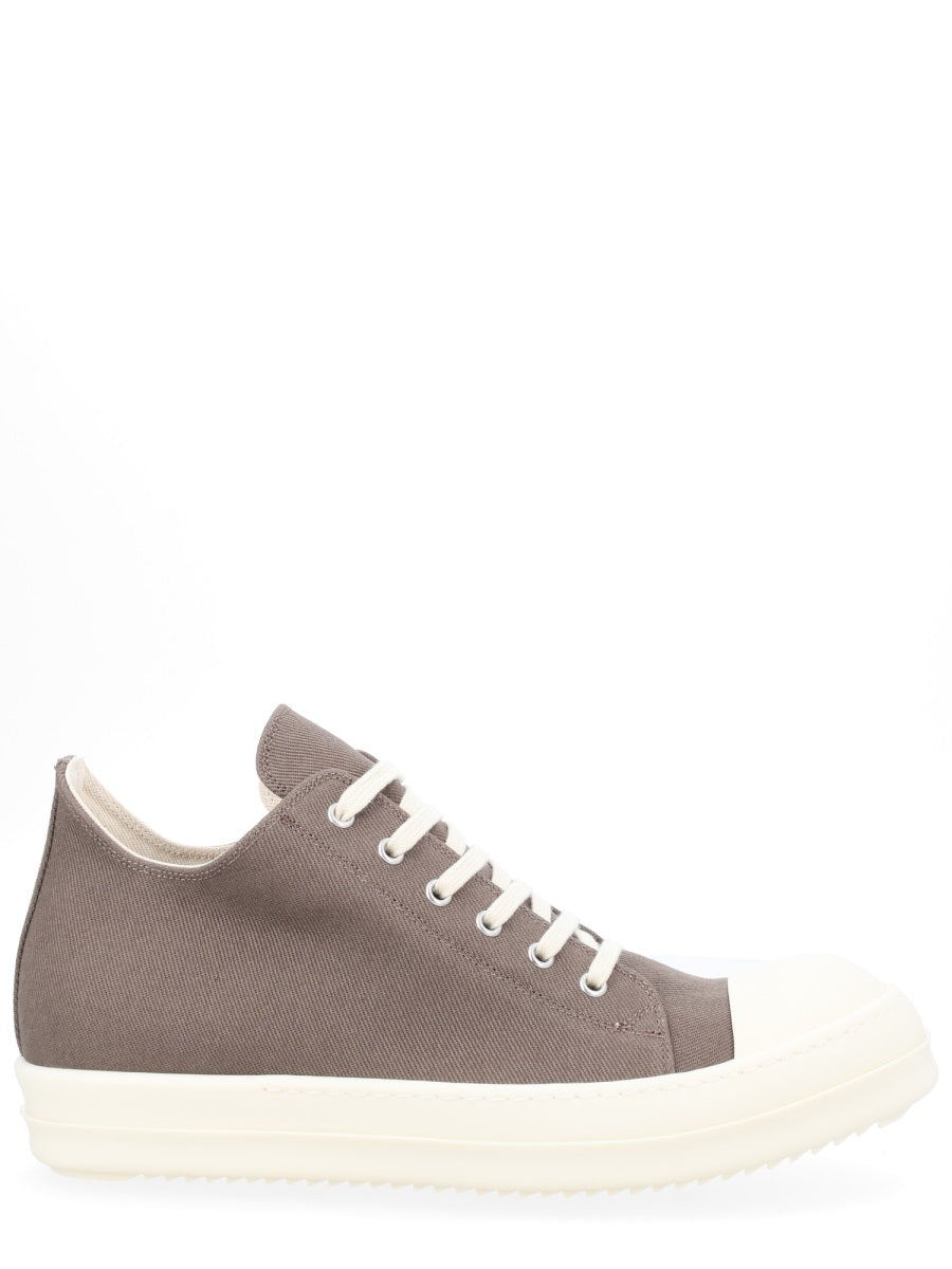 Low Sneakers