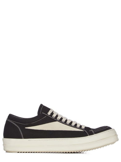 Vintage sneaks