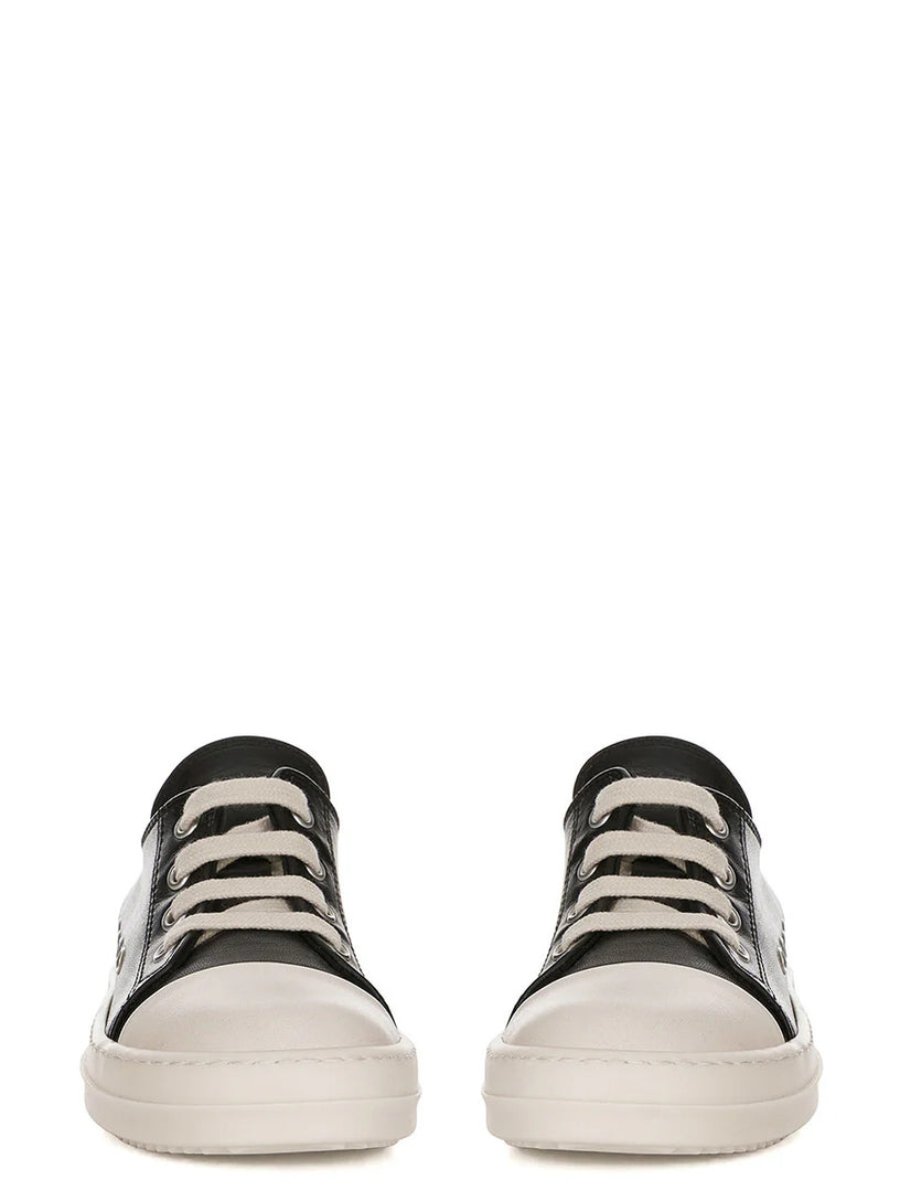 Extreme low sneaks