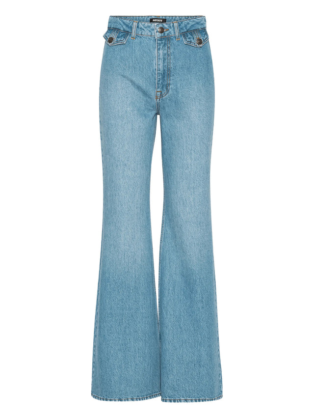 Belt-loops jeans