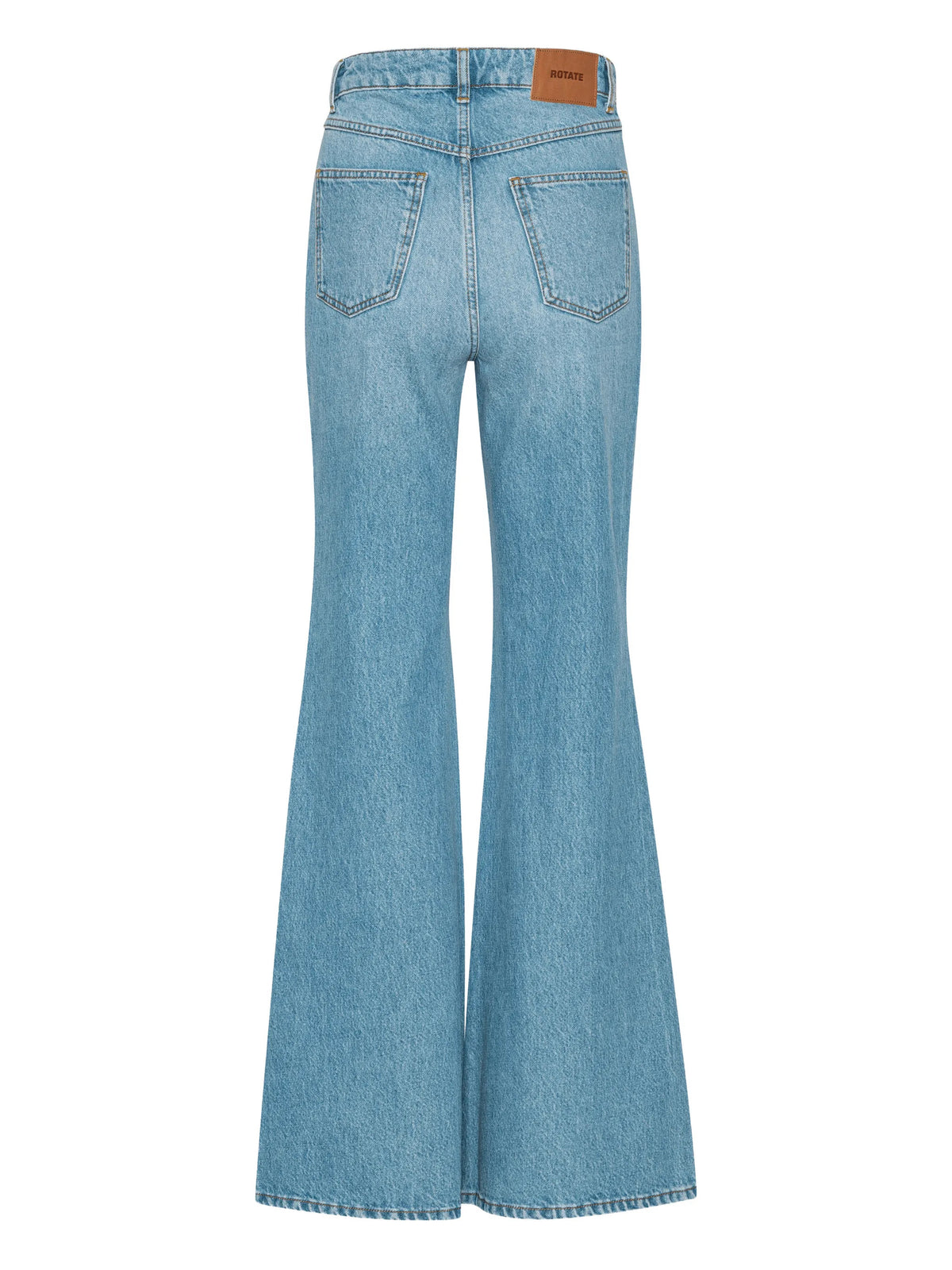 Belt-loops jeans