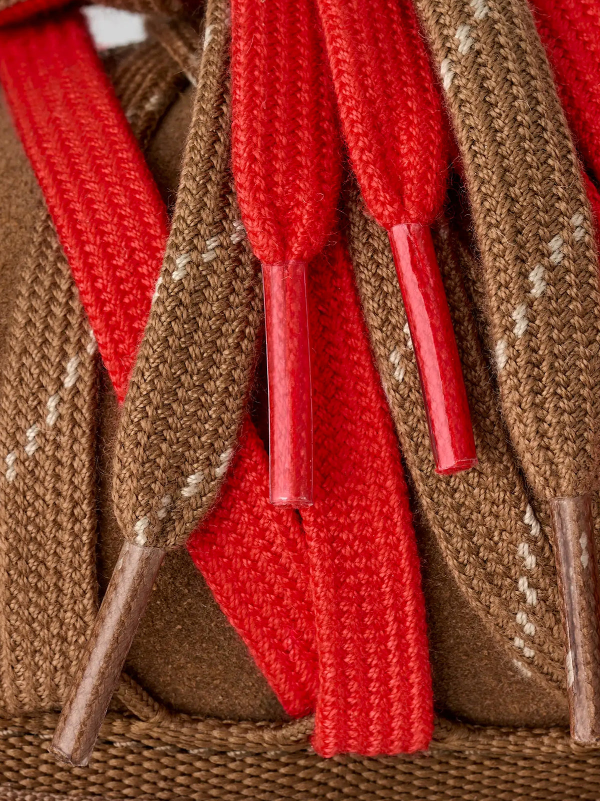 Tasman Lace