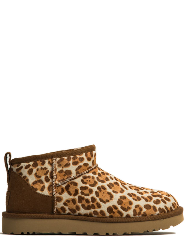 Classic Ultra Mini Plains Boots