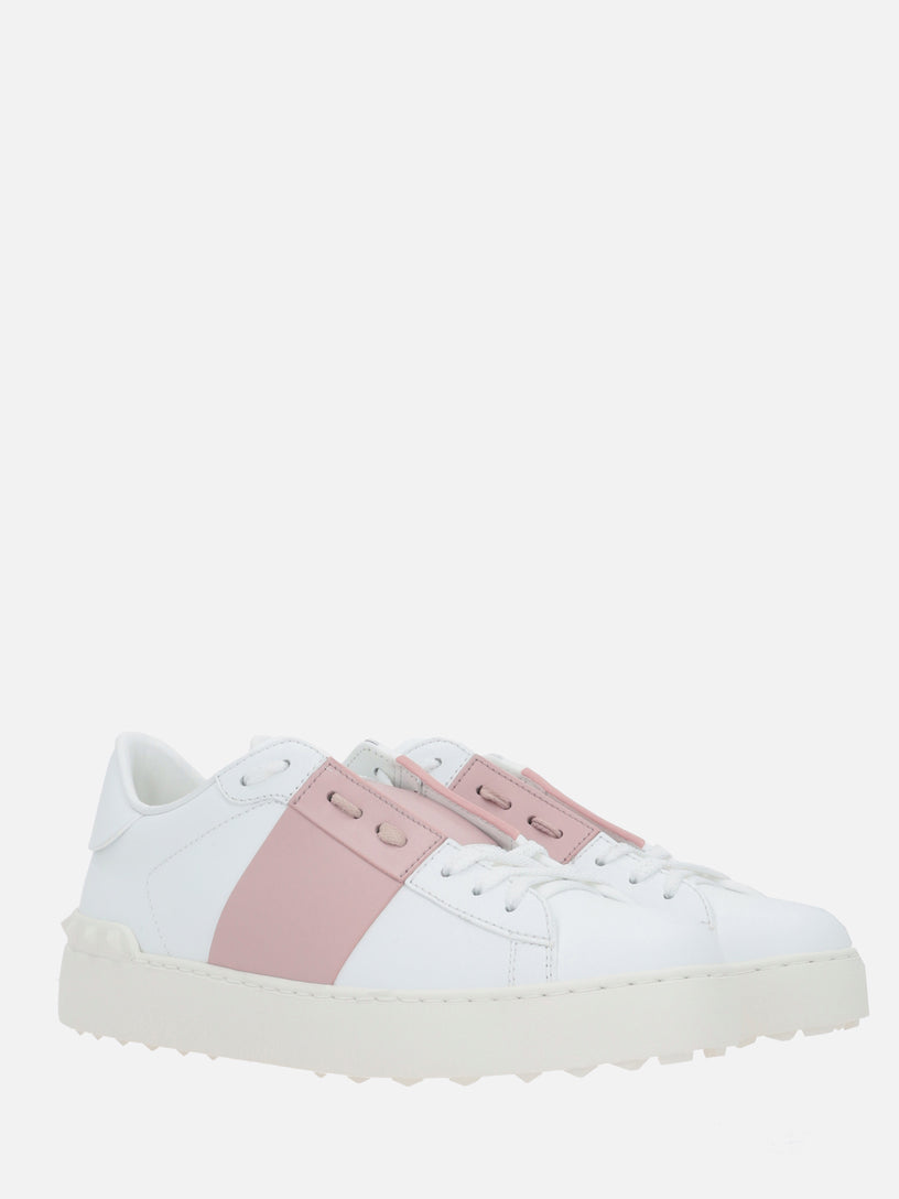 Open Sneakers