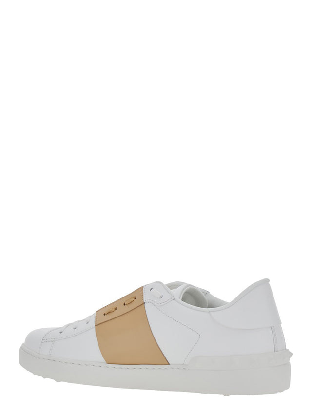 Open Sneakers