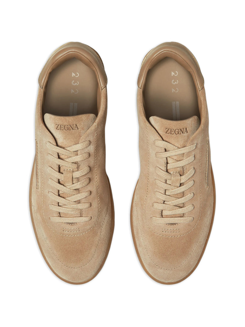 Sneaker 232 in Suede