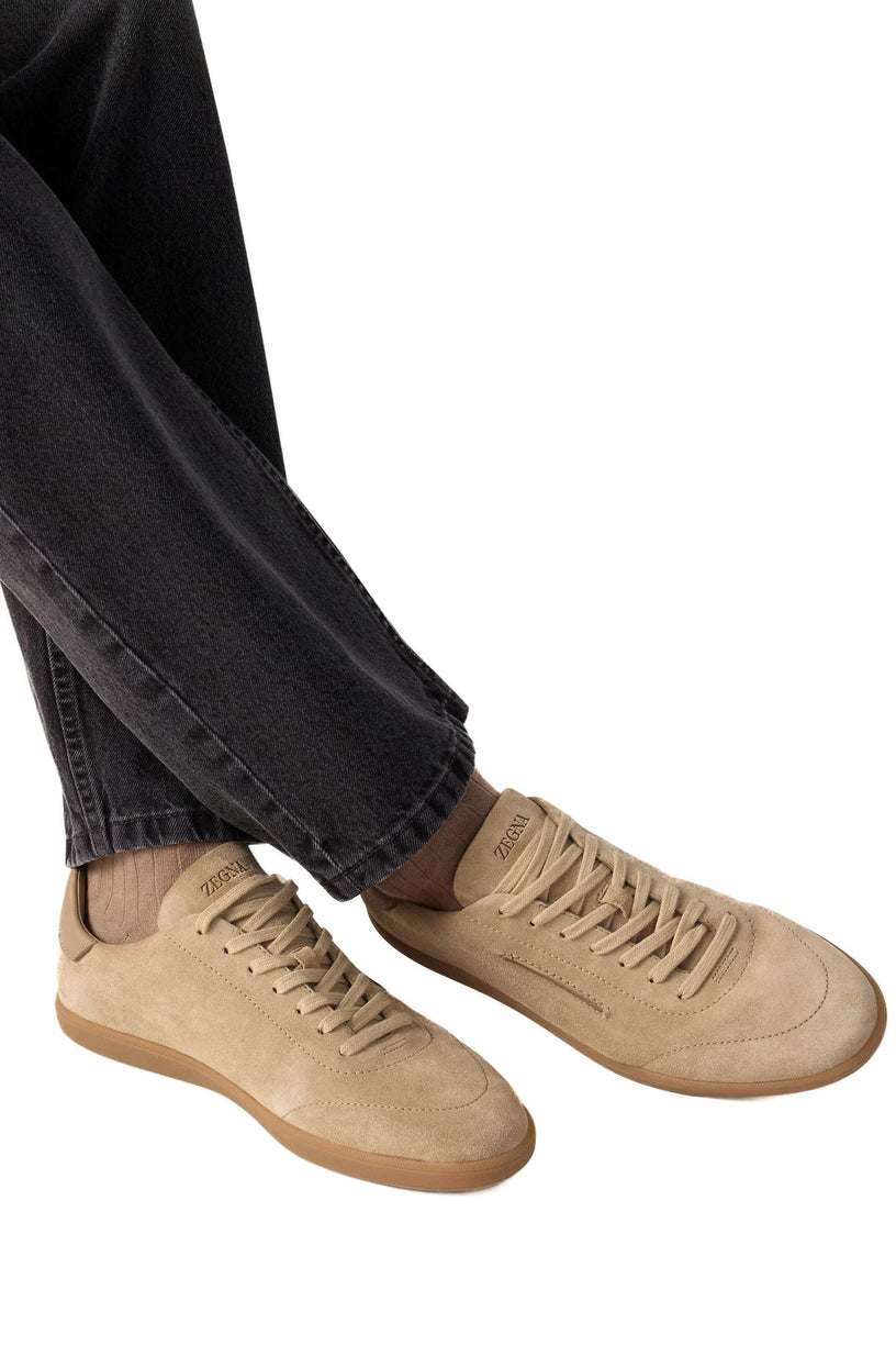 Sneaker 232 in Suede