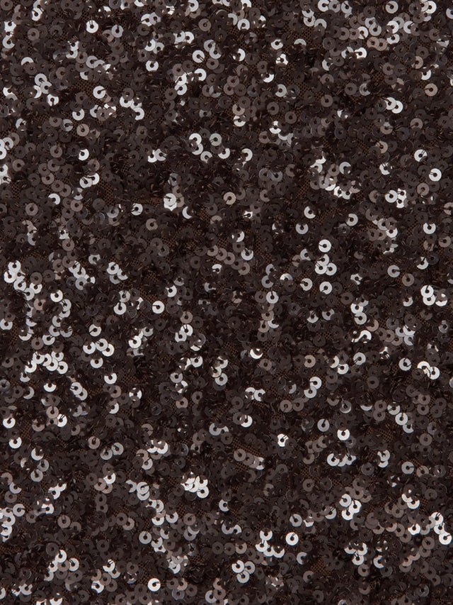 Abito lungo con paillettes e spacco