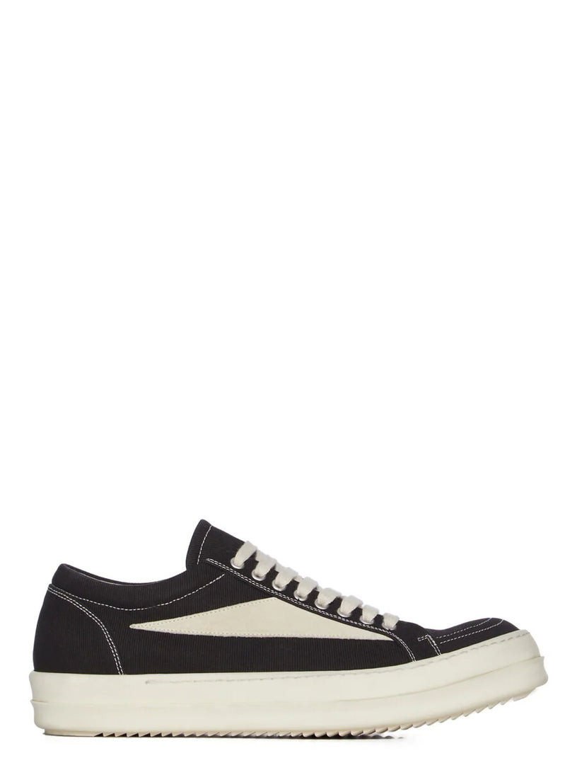 Vintage sneaks